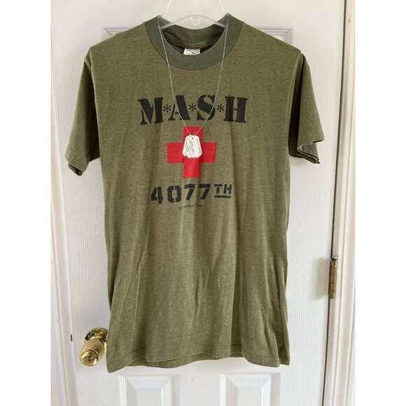 Mash Outfit M*A*S*H 4077th T-Shirt - Vintage TV Show Military Army Division Retro Graphic Tee, 100% Cotton Mash 4077 - Foto 11